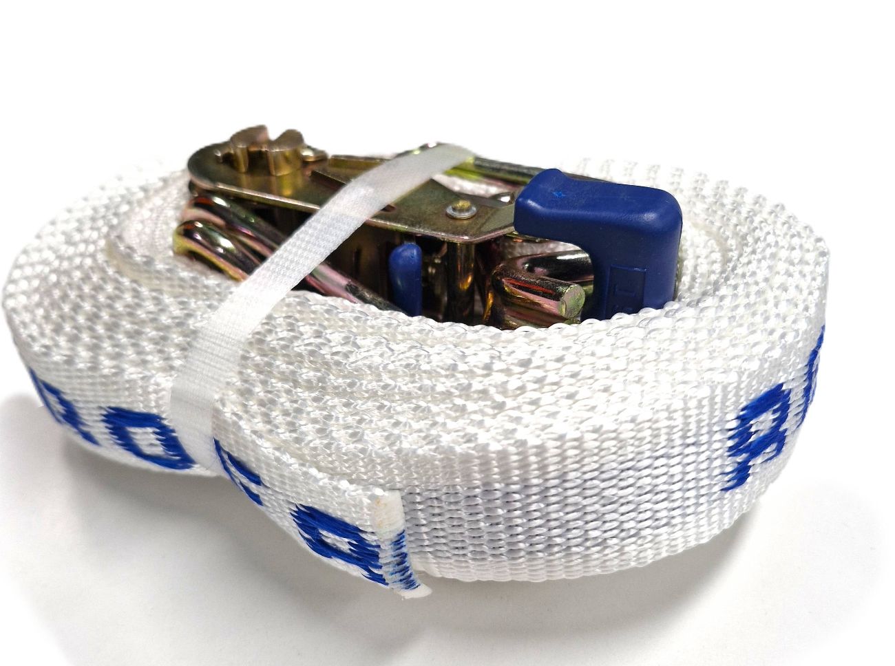 blue 6m long ratchet strap loadbinder rated for 1.5 tonne